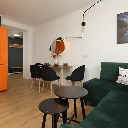 Stylish Downtown By Renters Διαμέρισμα *