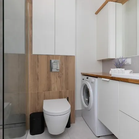 Stylish Downtown By Renters * Βαρσοβία