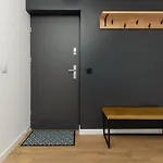Stylish Downtown By Renters 아파트 바르샤바